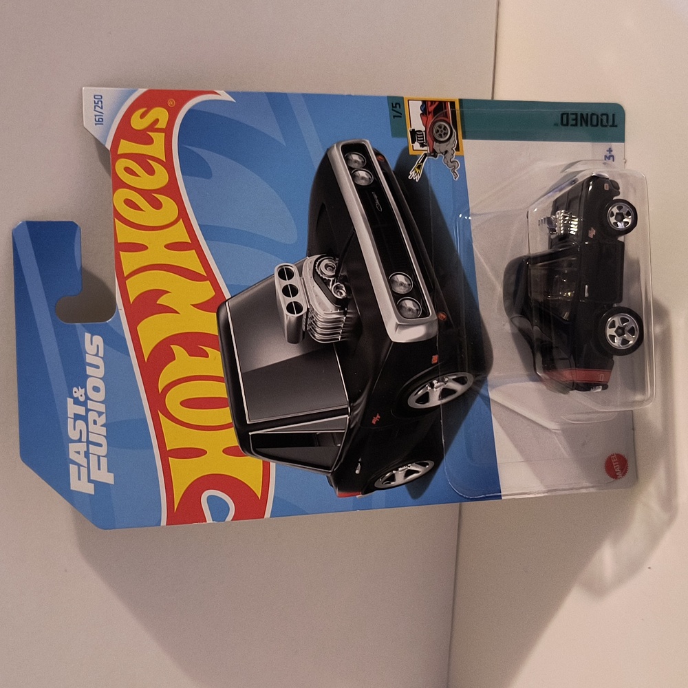 D9 Hot Wheels 70 Dodge Charger Tooned